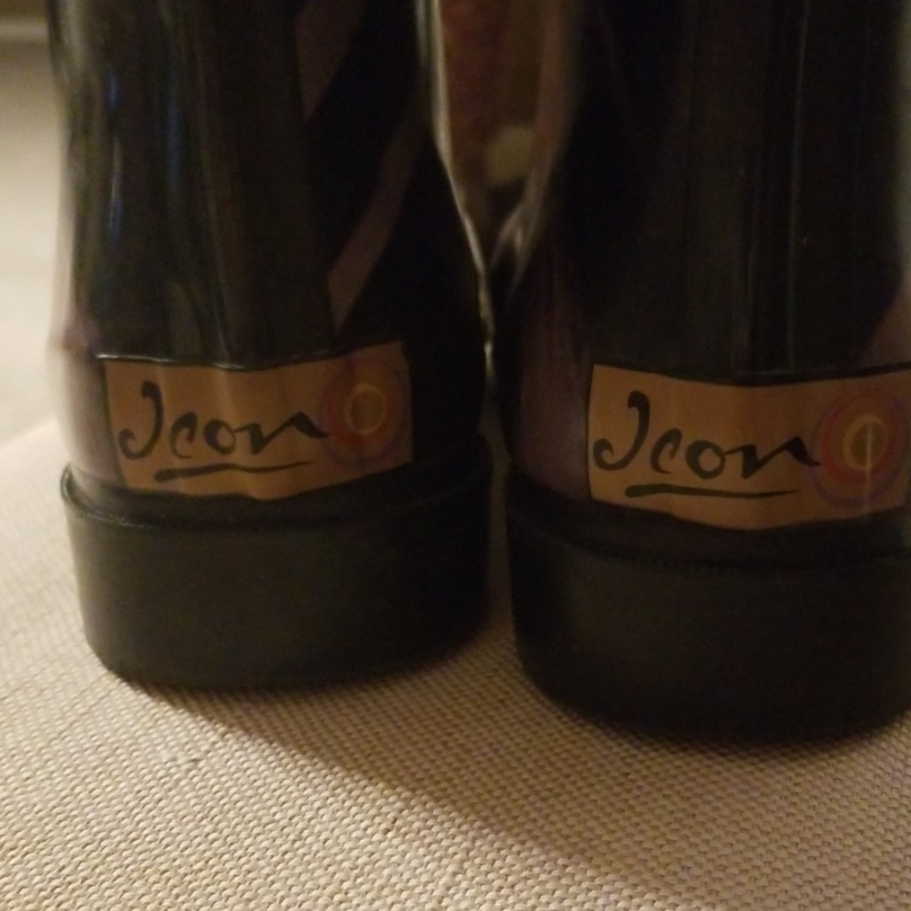 Icon Rain Boots